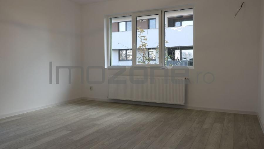 3 CAMERE LA PARTER CU CURTE PROPRIE DE 57MP,  2 BAI, POZITIE PE SUD, COMISION 0% - 29