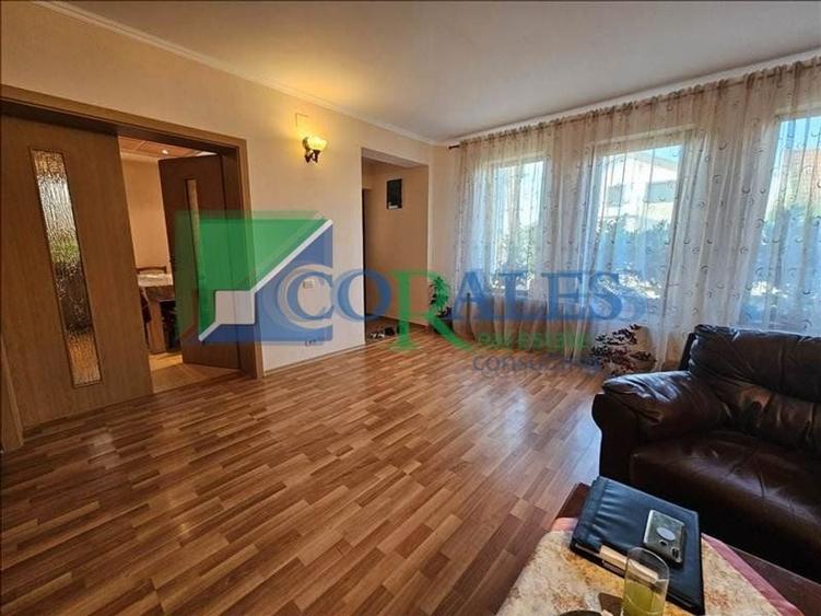 Casa individuala. Zona Aradului. Suprafete generoase. - 3