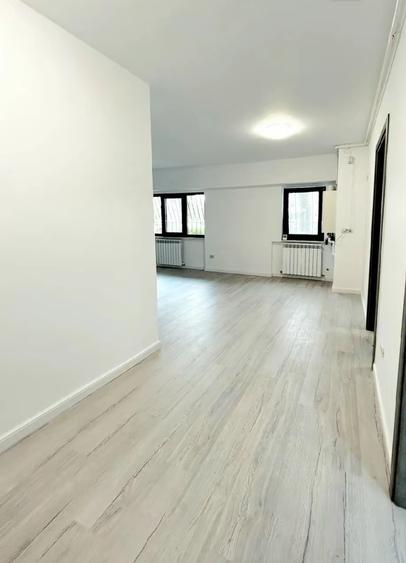 Gara - 2 Camere decomandate 57mp utili, etaj Parter, Constructie 1989 - 4