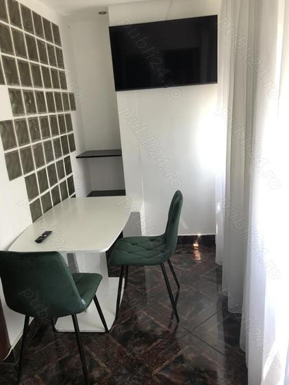 Inchiriez apartament 2 camere Calea Aurel vlaicu - 1