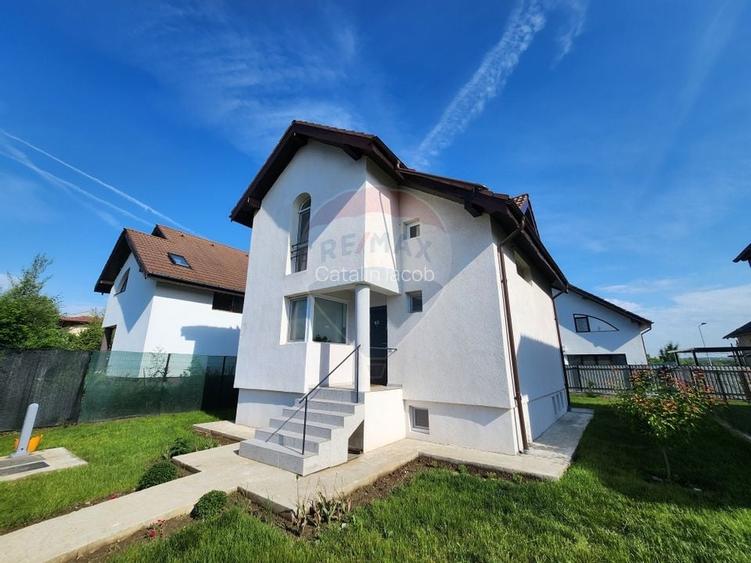 Vila luminoasa, gata de mutare Henri Coanda | Aviatiei | Pipera