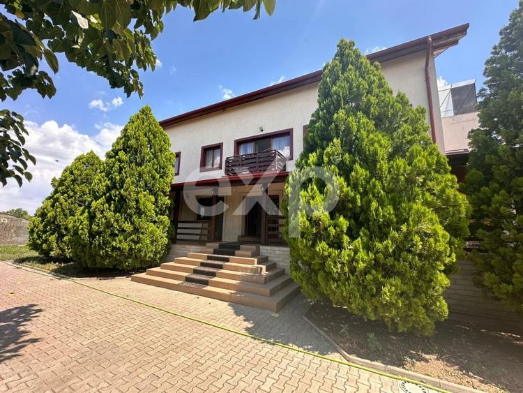 Vila 200mp Utili + Anexe si Teren 1.200mp Tancabesti - 1