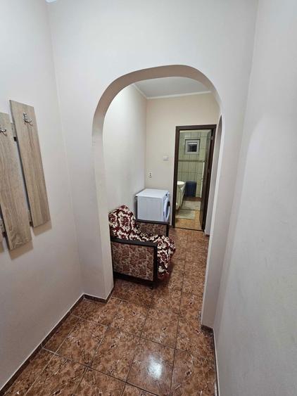 Inchiriez apartament 2 camere - 16