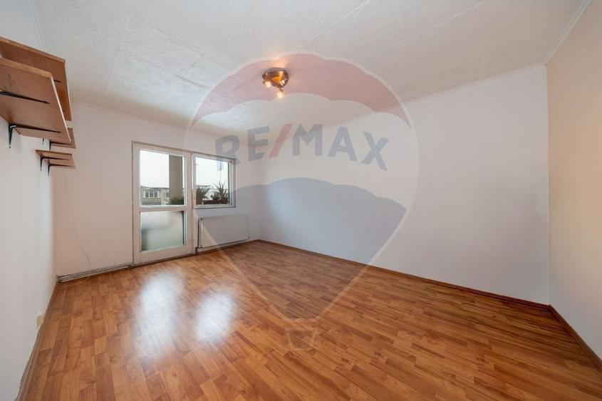 Apartament 2 camere de vanzare Rasnov, Cartierul Florilor, decomandat - 1
