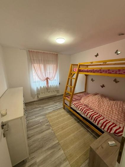 Apartamentul 3 cam - 5