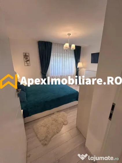 Apartament cu 3 camere semidecomandat în Berceni
