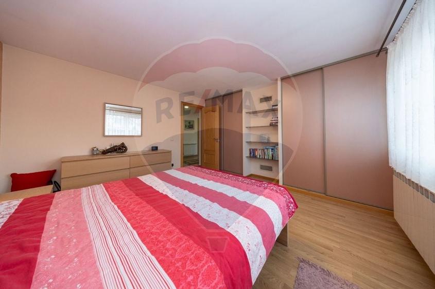 Casă noua - parcări subterane, teren 500 mp, Codlea - 13