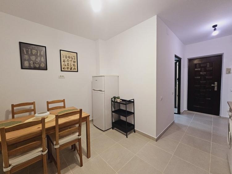 Timpuri Noi metrou | Mircea Voda | Camera de Comert | Bloc anvelopat | Renovata - 15