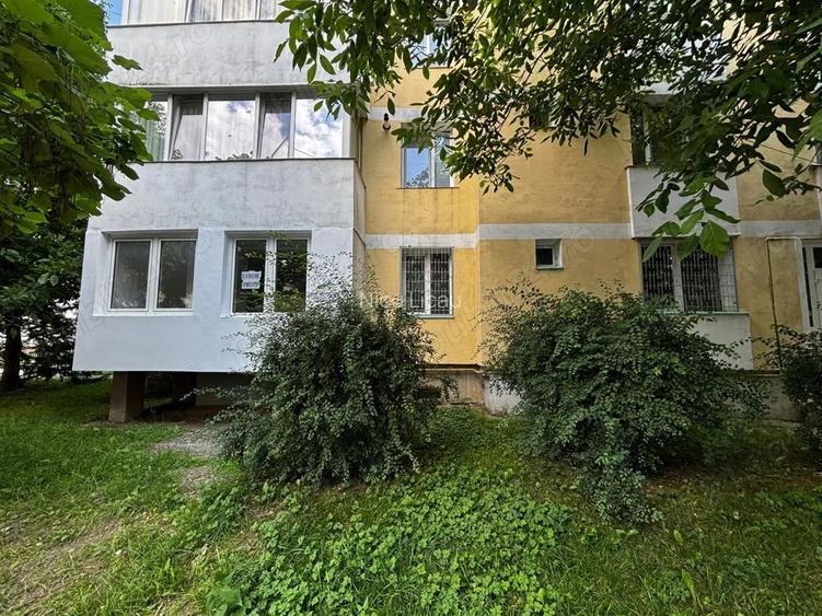 Vanzare apartament 2 camere Vanzare apartament 2 camere