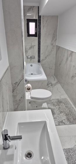 Vand apartament cu 3 camere bloc Nou - 7