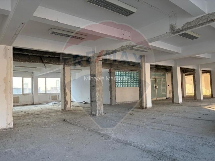 Spatiu comercial/birouri de Inchiriat - Open - Space in Perla, Doroban Spatiu comercial/birouri de Inchiriat - Open - Space in Perla, Doroban