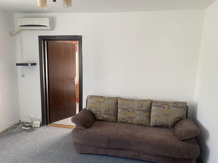 Inchiriez apartament 2 camere, Bucuresti, sector 4, bd Alexandru Obregia nr. 17, 350 euro negociabil - 3