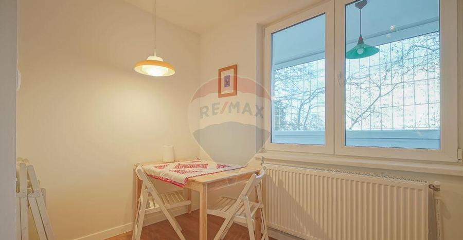 Apartament cu 3 camere de inchiriat B-dul Victoriei - 10