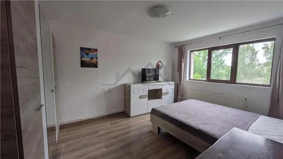 Apartament de inchiriat 3-4 cam Valea adanca - 1