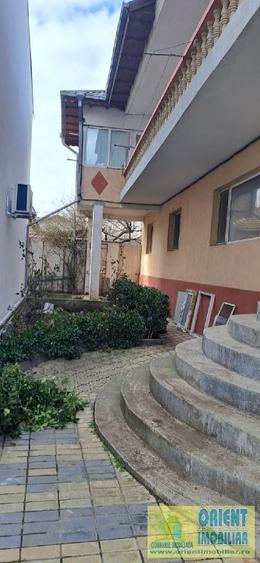 Agigea vila de inchiriat, mobilata, gaze - 1