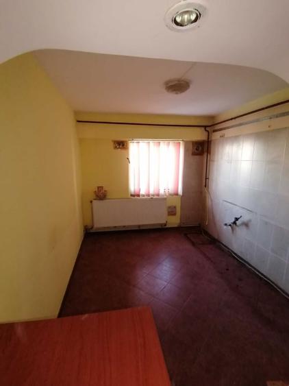 Apt 3 camere ultracentral, str. Nicolae Titulescu, bloc 70 - 5