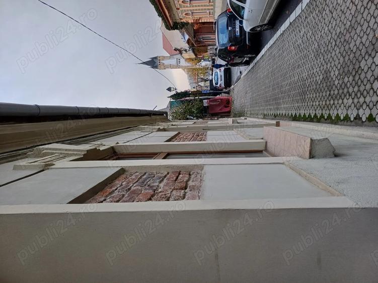 Inchiriez spa?iu ptr birou in centrul istoric Baia Mare - 4