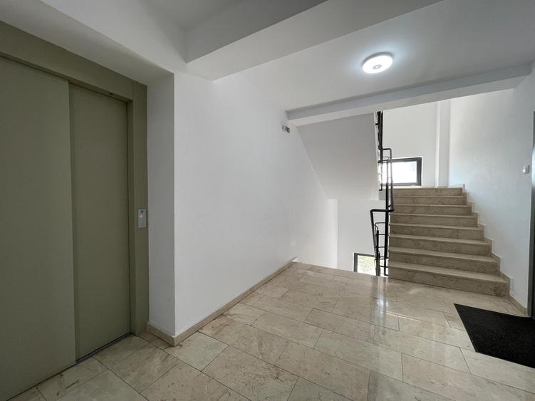 Exclusivitate-Tomis Plus, apartament 2 camere, mobilat si utilat, loc ce parcare - 15