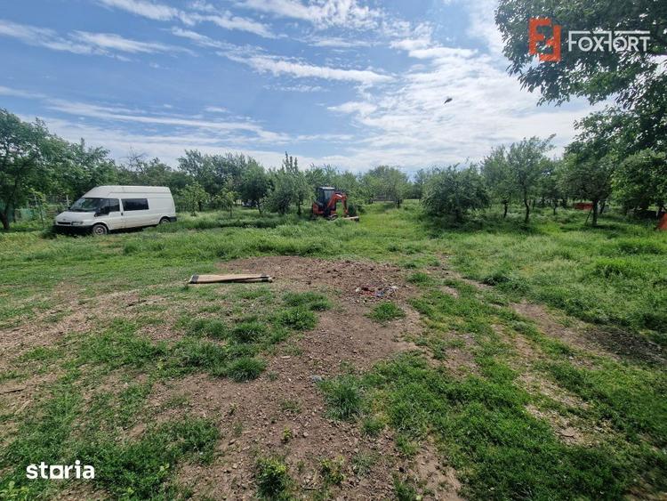 Casa cu 3 camere si teren de 2096 mp in Ianova - 12