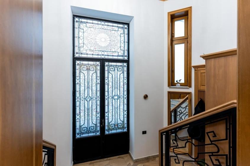 Imobil reprezentativ, renovat lux 2025, Notariat, Consulat, Clinica, Avocatura - 4