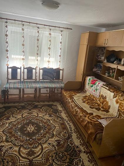 vand casa la ?ara - 8