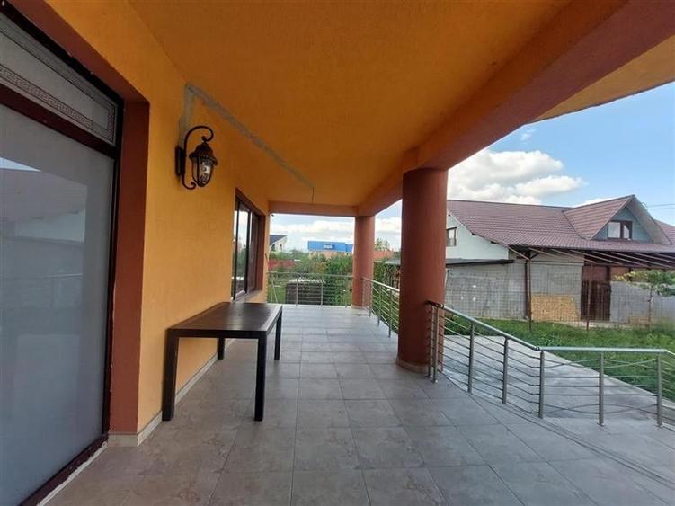 VILA  cu teren de vanzare in  BORZESTI - ONESTI - 5