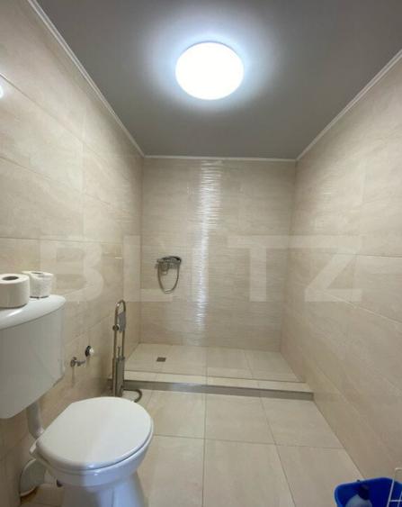 Casa de vanzare, 5 camere, 170 mp, mobilata la cheie, zona D - 16