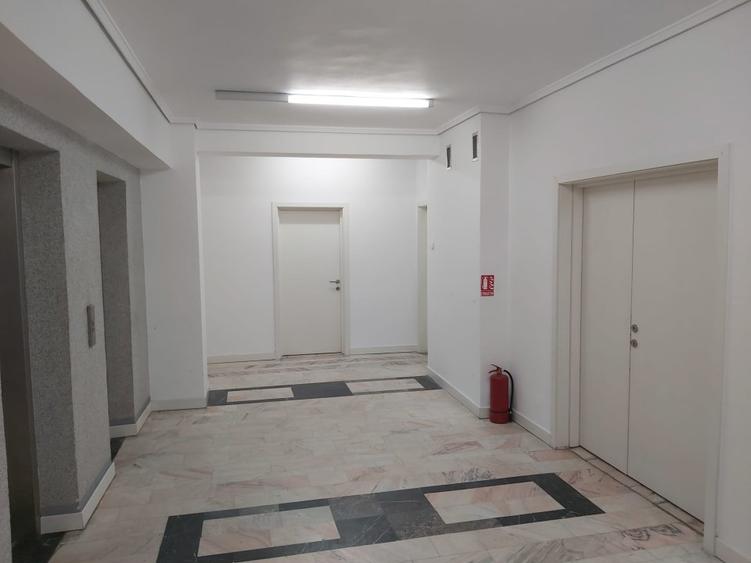 Cladire birouri zona centrala Iasi, strada Palat - 8