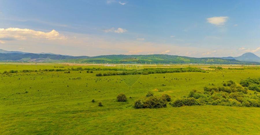 Teren 10,800mp Rasnov / Drumul DN73 - 26