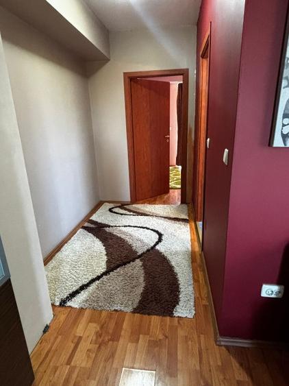 De  închiriat  apartament 2 camere ,zona Lipovei, bloc 2008, et 2, l - 3