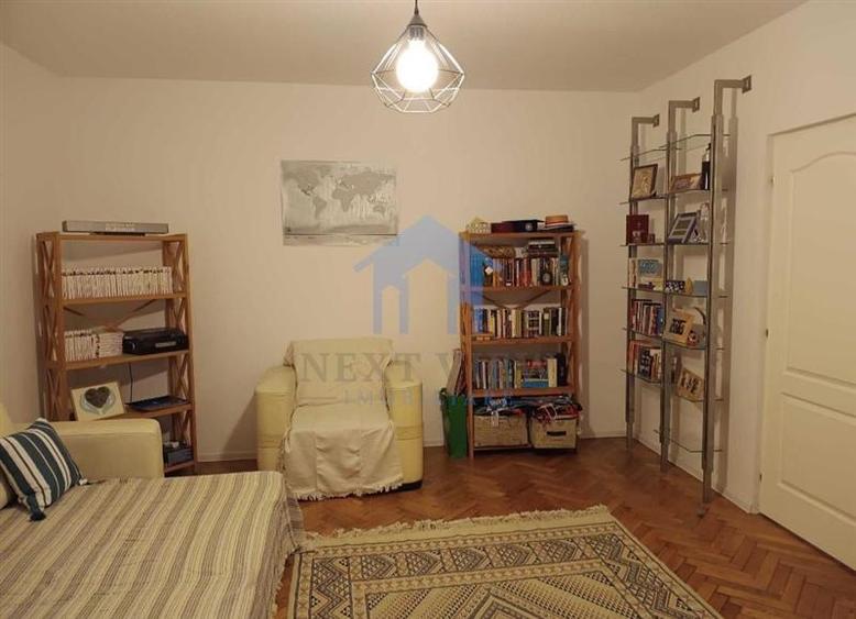 Apartament 2 camere, Plopilor - 3