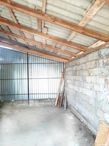 Casa din caramida, cu 3 camere ?i garaj in curte, in zona centrala - 4