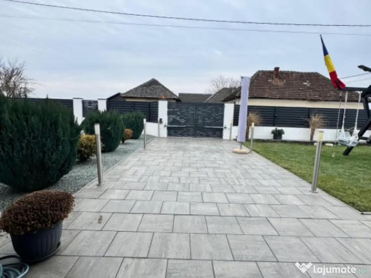 ???? Casa moderna, complet mobilata, cu panouri solare, j - 3