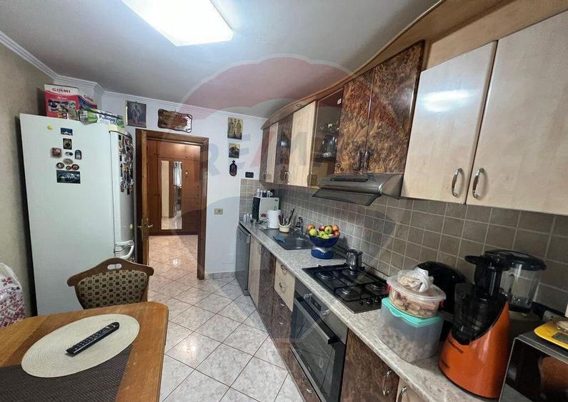 Apartament 3 camere zona Doi Stejari - 7