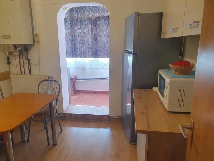 Inchiriez apartament 3 camere, zona M-uri. - 5