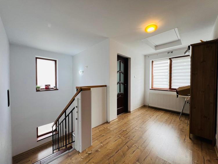 Vila 5 Camere || Caciulati  - Sat || Toate utilitatile - 5