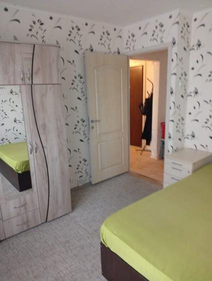 Apartament cu 2 camere decomandat în Sâmbăta de Sus