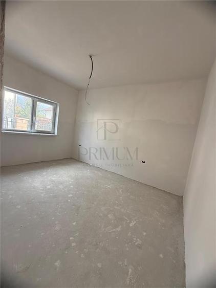 Duplex cu 3 camere cu Canalizare în Moșnița Veche