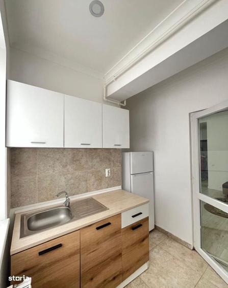 Garsoniera de inchiriat Militari Residence complex Avangarde - 1