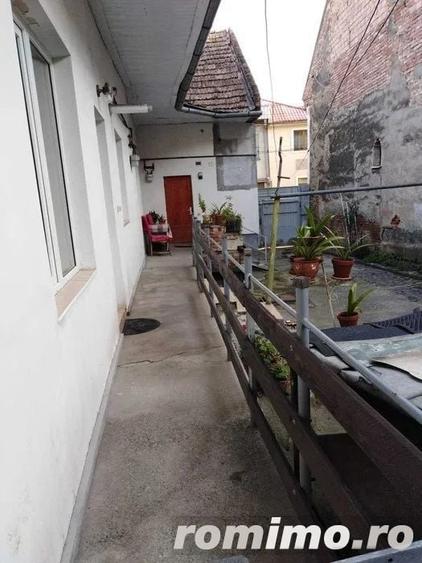 Casă cu 3 camere cu Teren 264 Mp în Semicentral