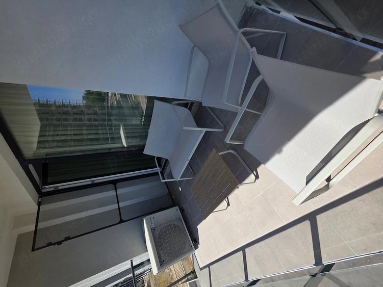 Apartament cu 2 camere decomandat în Lipovei