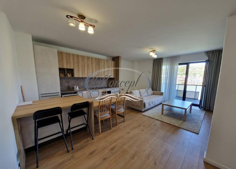 Apartament cu 2 camere semidecomandat, mobilat în Iris