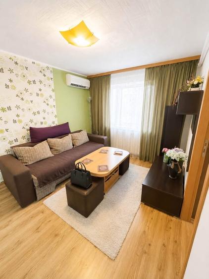 2 Camere Zona Tomis Nord Gaze Loc Parcare Termen Lung - 2