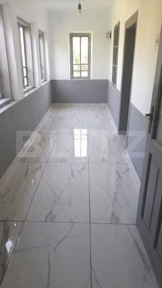 Casă individuală cu 2 camere cu Teren 1437 Mp în Exterior Est