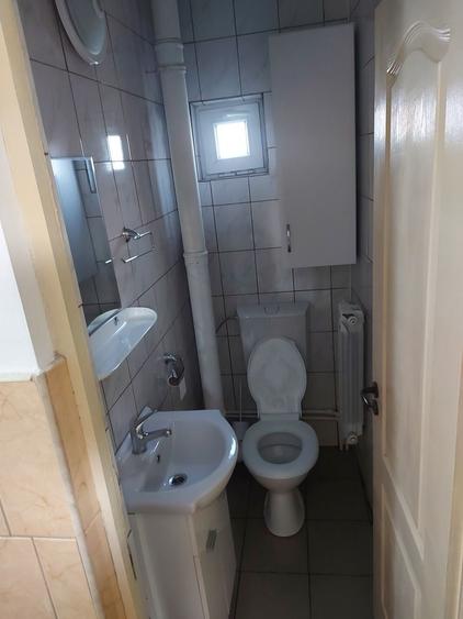 Apartament cu 3 camere decomandat în Cumpăna