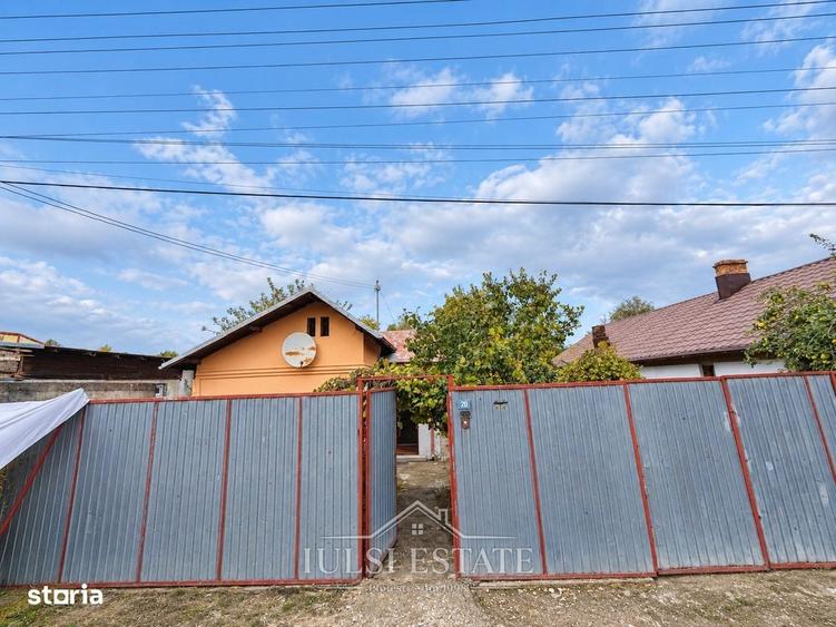 Casă cu 3 camere în Bărcănești