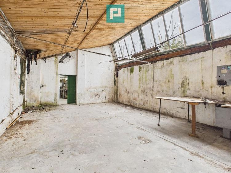 Spațiu industrial, de 500 mp, în Periam