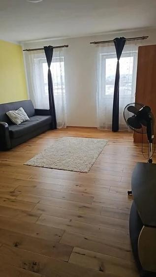 Garsonieră decomandată în Broscărie