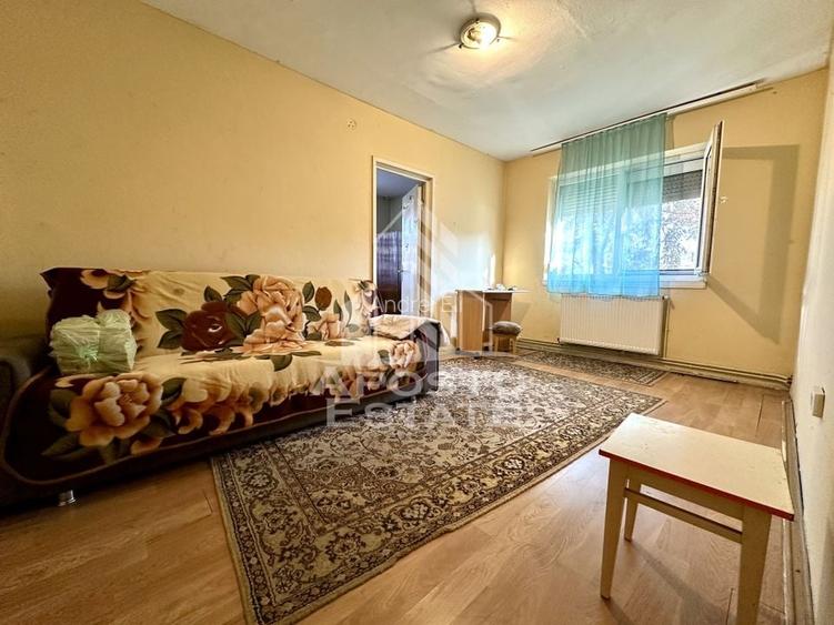 Apartament cu 2 camere nedecomandat în Girocului Apartament cu 2 camere nedecomandat în Girocului