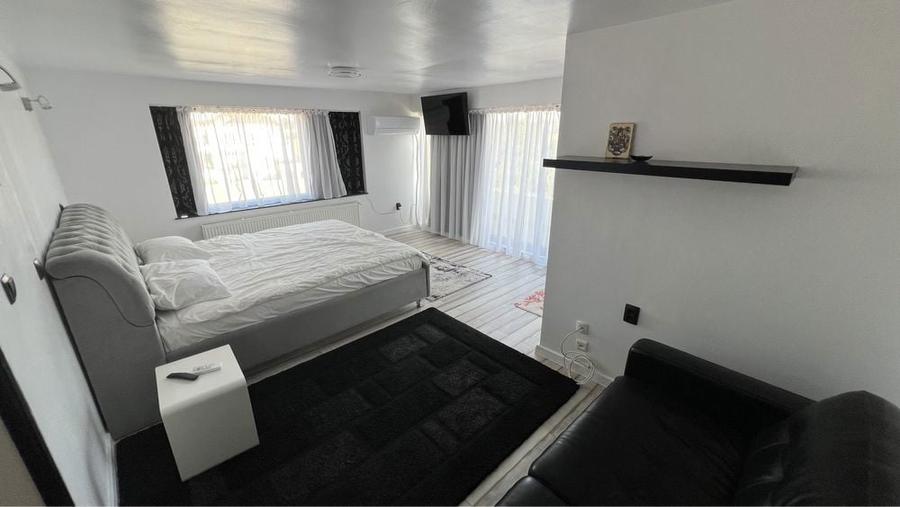 Inchiriez garsoniera / inchiriez apartament cu 2-3 camere utilate - 1